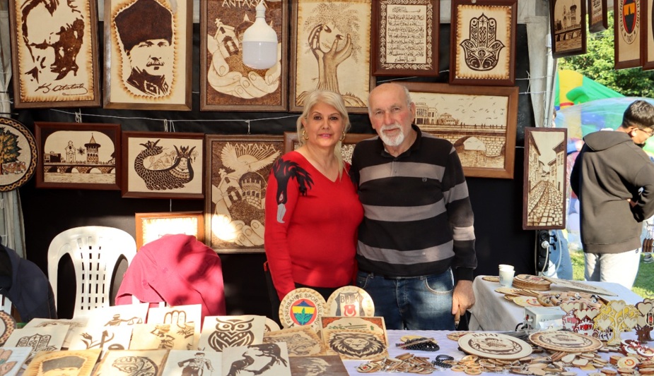 Anneler Günü’nde Tezgah Başında Sanat Mesaisi haber fotoğrafı