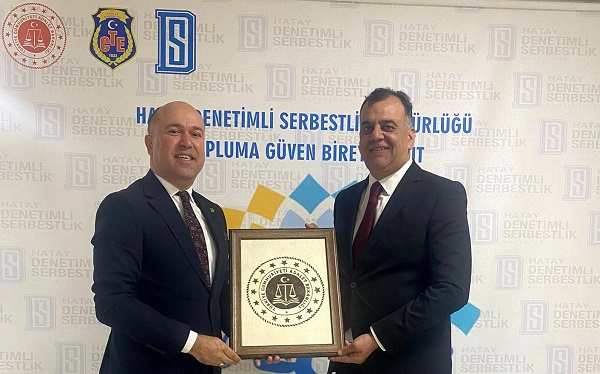 Baro Başkanı Tut, Müdür Öncü’yü Ziyaret Etti