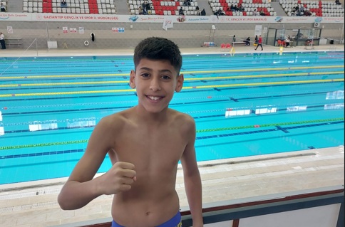 Emrah Aslanyürek Türkiye finallerinde haber fotoğrafı