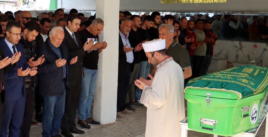 Hasan Emre Kıvrak Son Yolculuğuna Uğurlandı