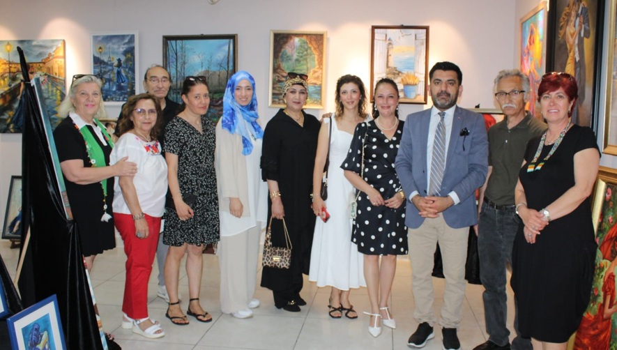 Hataylı Ressam Ali Sürmeli’nin Yalova’daki Kişisel Resim Sergisine Yoğun İlgi haber fotoğrafı