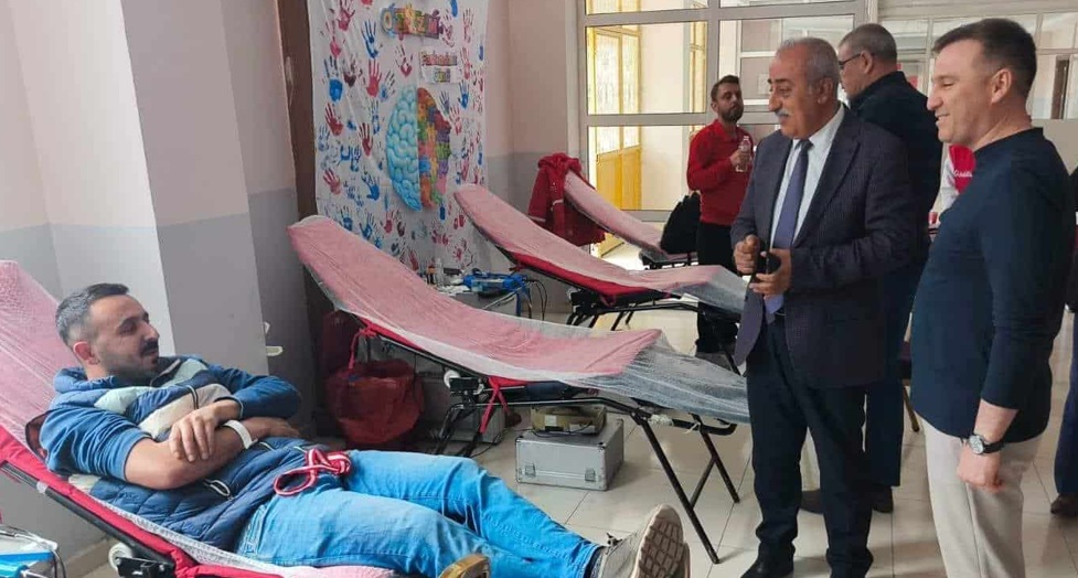 Okulda kan bağışı kampanyası