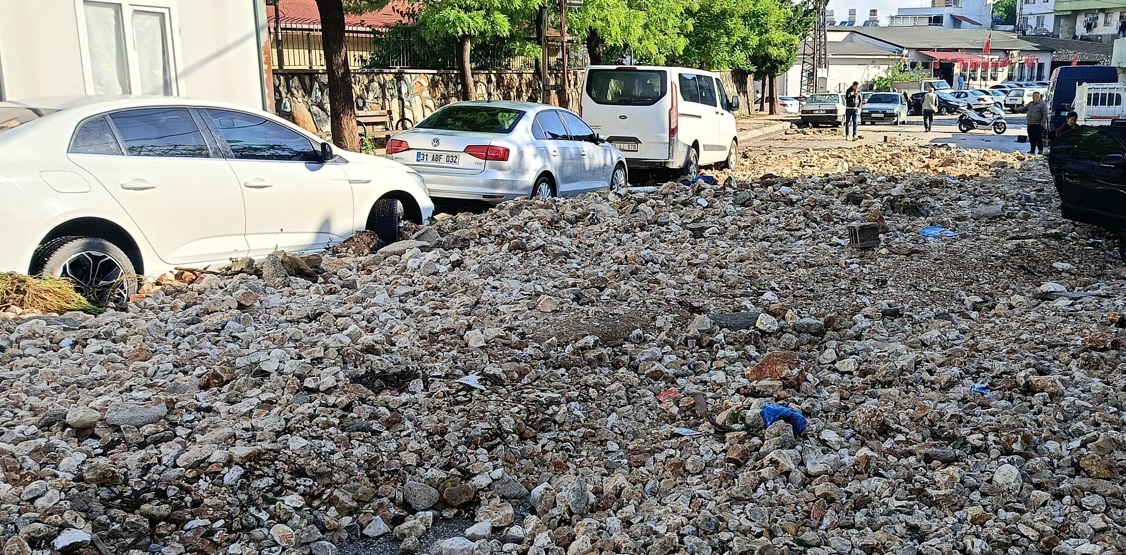 Sel Felaketinin Ardından Şimdi de Elektrik Kesintisi! haber fotoğrafı